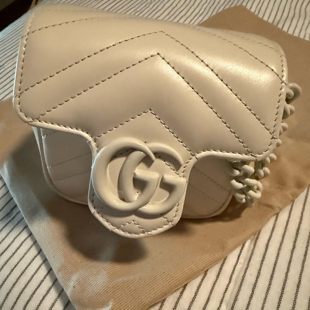 Gucci Matelasse GG Marmont Square Cream Shoulder or Belt Bag - Picture 5 of 13